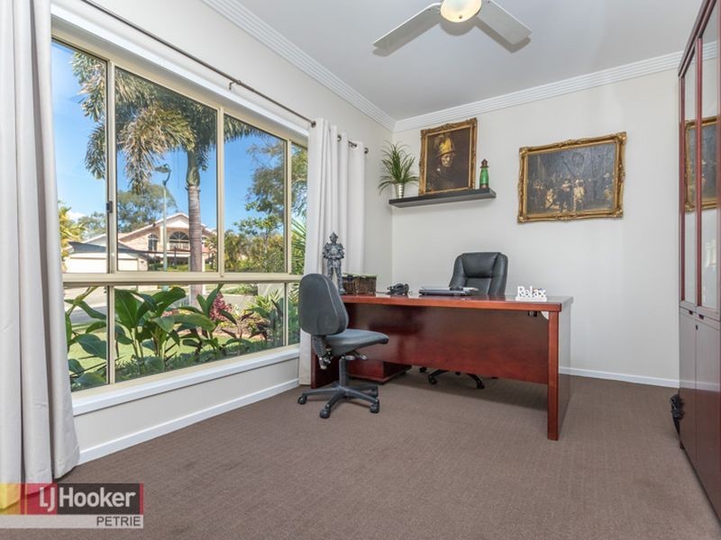 8 Turnbull Court, Petrie QLD 4502