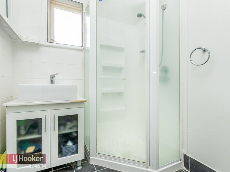 18 Conley Street, Clontarf QLD 4019