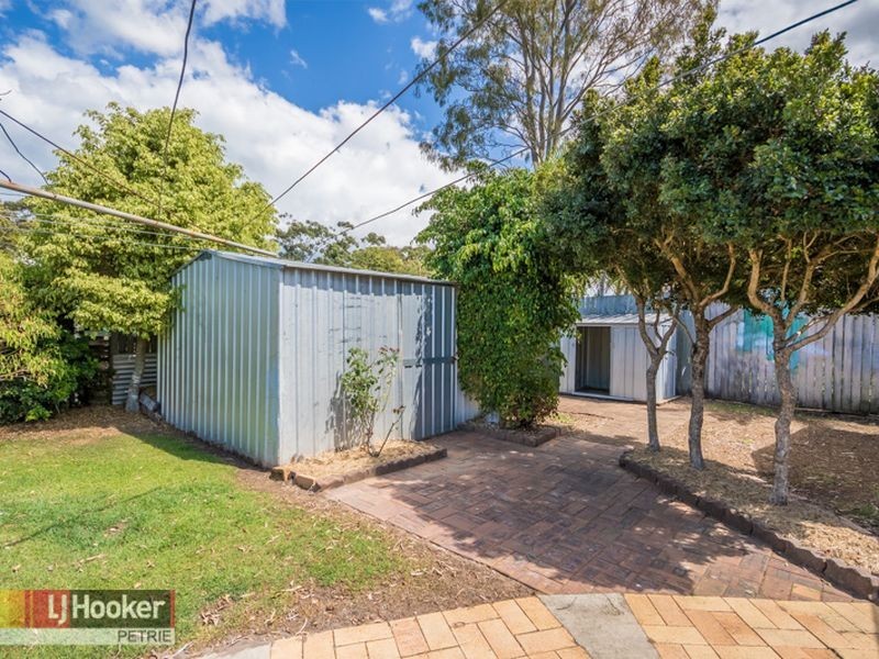 18 Conley Street, Clontarf QLD 4019