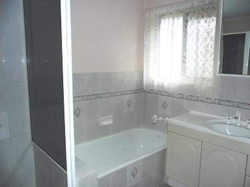 26 Chambery Rd, Petrie QLD 4502