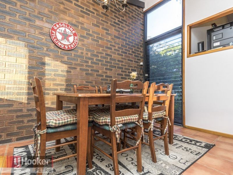 22 Killara Cres, Petrie QLD 4502