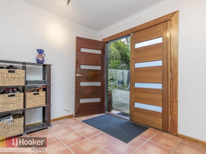 22 Killara Cres, Petrie QLD 4502