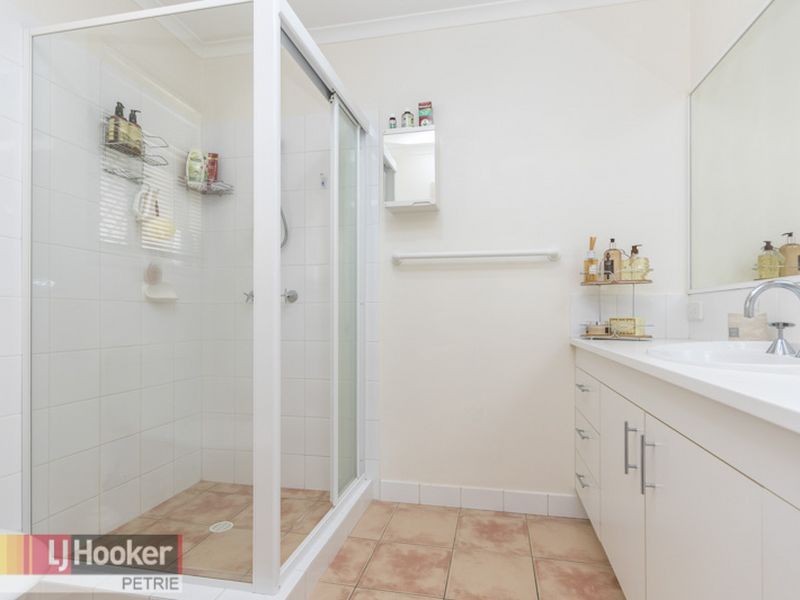3 Greenside Place, Joyner QLD 4500