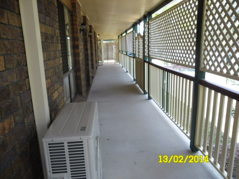 1 Eacham Street, Petrie QLD 4502