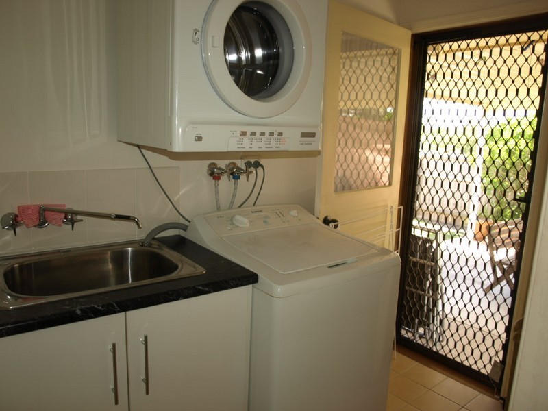 1 Eacham Street, Petrie QLD 4502