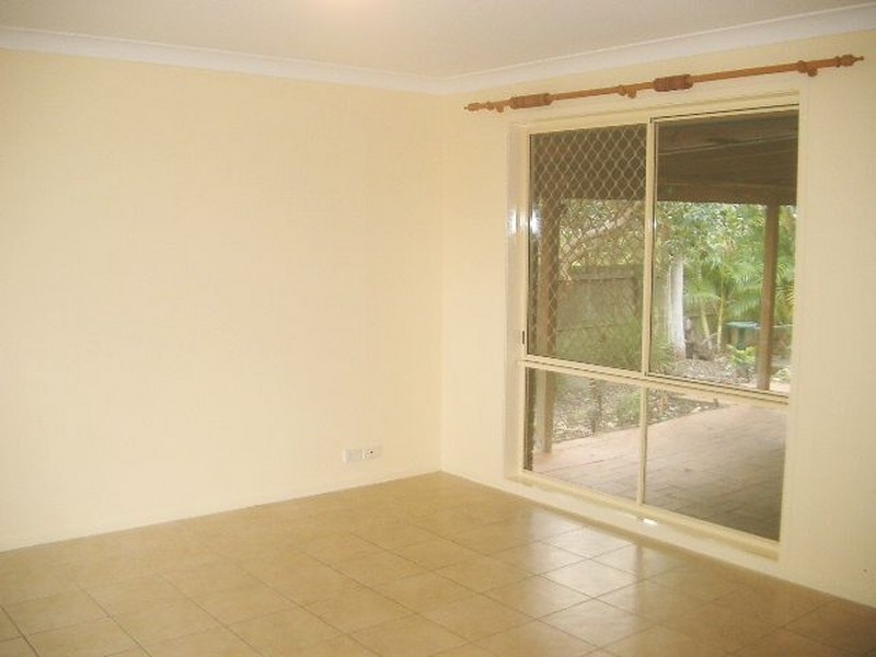 7 Wargon Court, Petrie QLD 4502