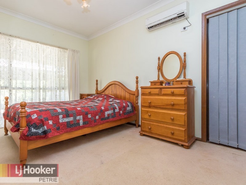 26 Whiteside Rd, Whiteside QLD 4503