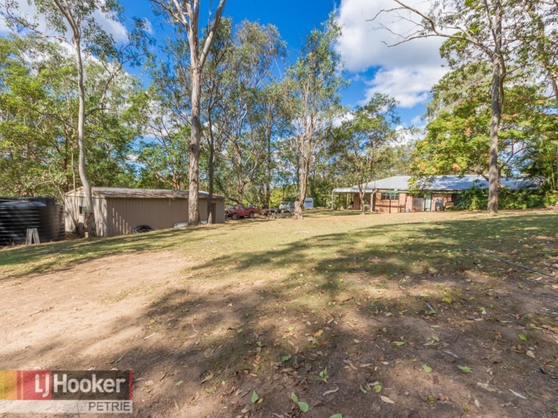 26 Whiteside Rd, Whiteside QLD 4503