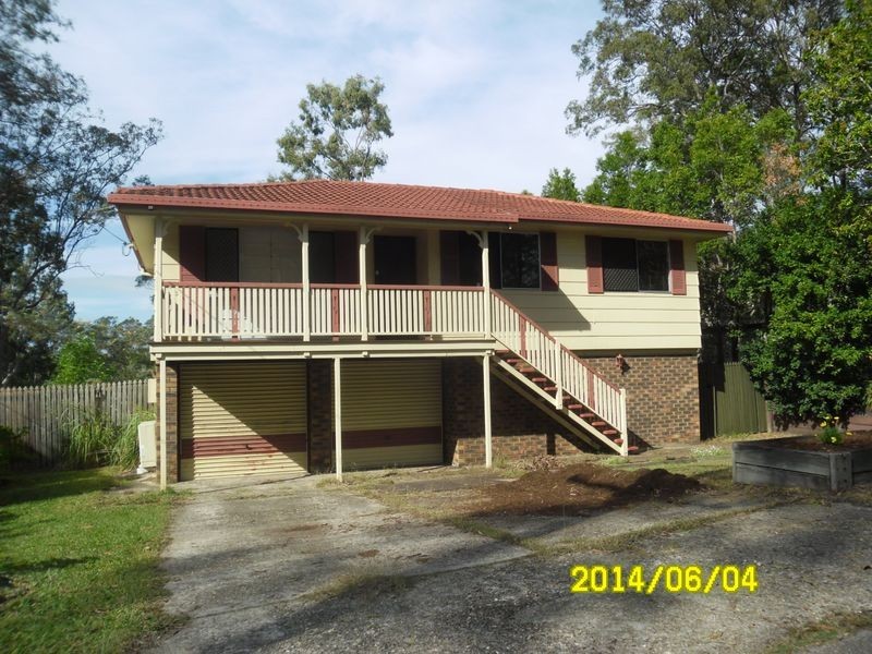 16 Kurwongbah Dr, Petrie QLD 4502