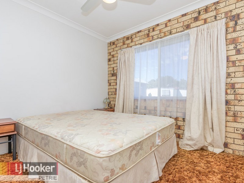 55 Beeville Rd, Petrie QLD 4502