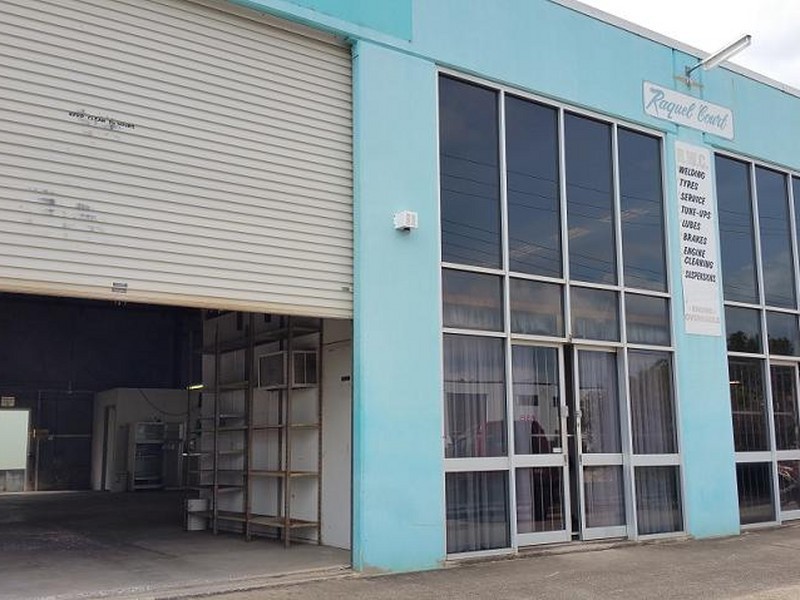 Unit 3 and 4/38 Kenworth Place, Brendale QLD 4500