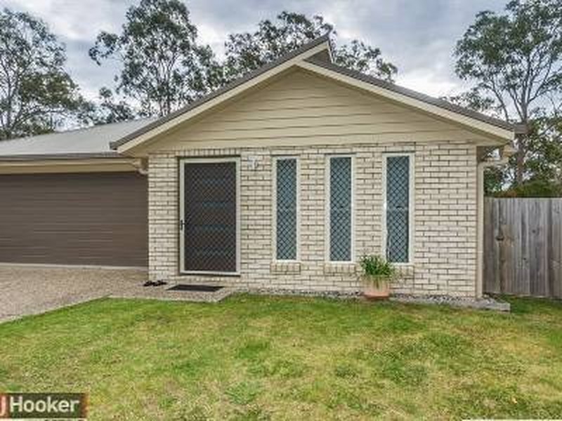 17 Adam Crt, Kallangur QLD 4503