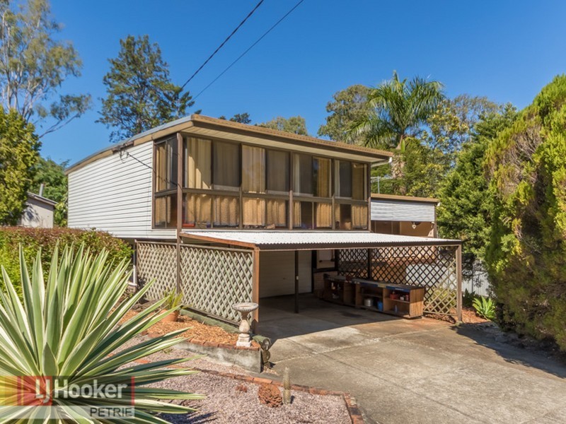 13 Whiteside Rd, Whiteside QLD 4503