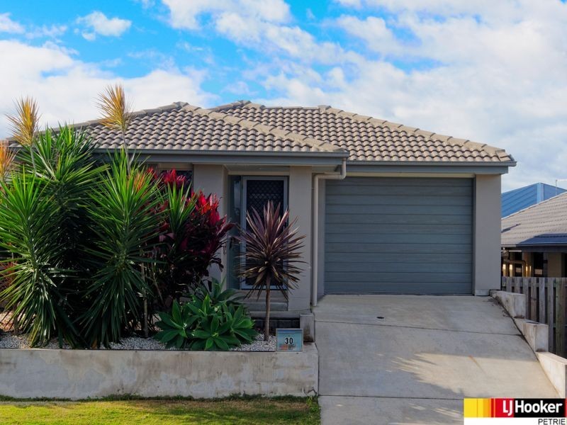 30 Diane Parade, Kallangur QLD 4503