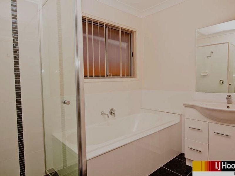 30 Diane Parade, Kallangur QLD 4503