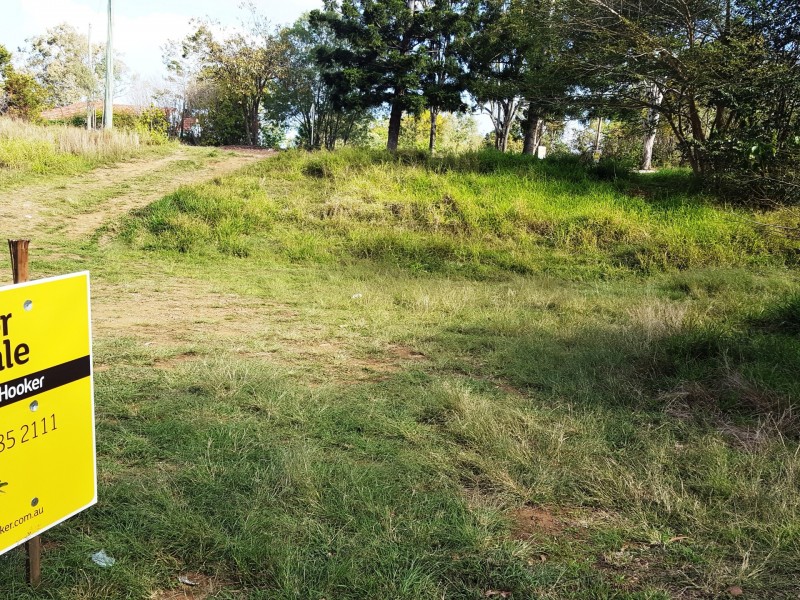 45 Dayboro Road, Petrie QLD 4502