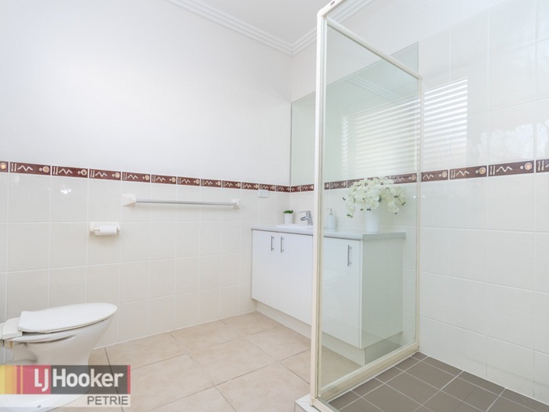 1 Hunter Circuit, Petrie QLD 4502