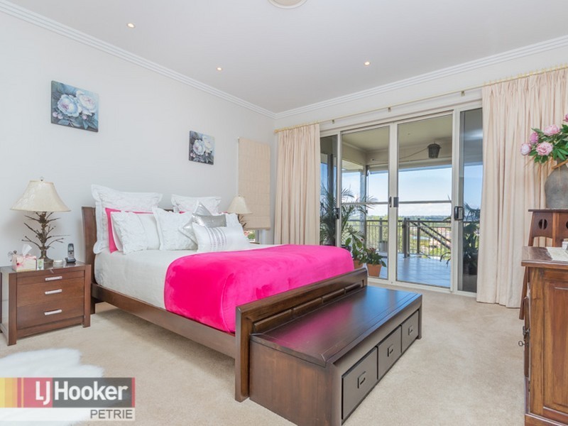 1 Hunter Circuit, Petrie QLD 4502