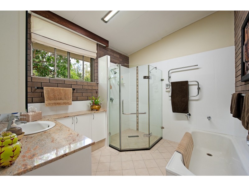 29 Vores Road, Whiteside QLD 4503