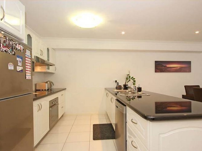 1 Slater Avenue, Lawnton QLD 4501