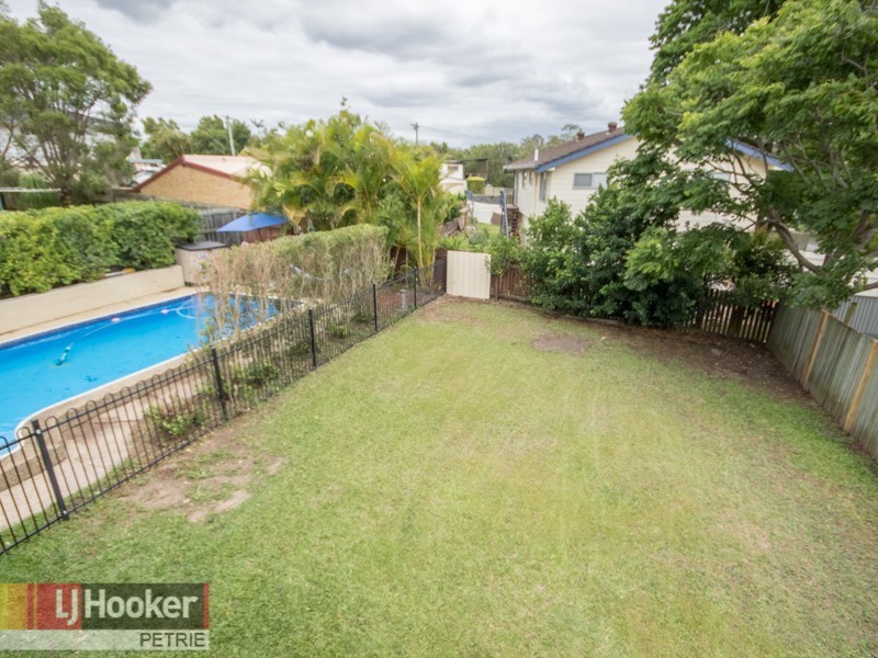 9 Rennes Avenue, Petrie QLD 4502