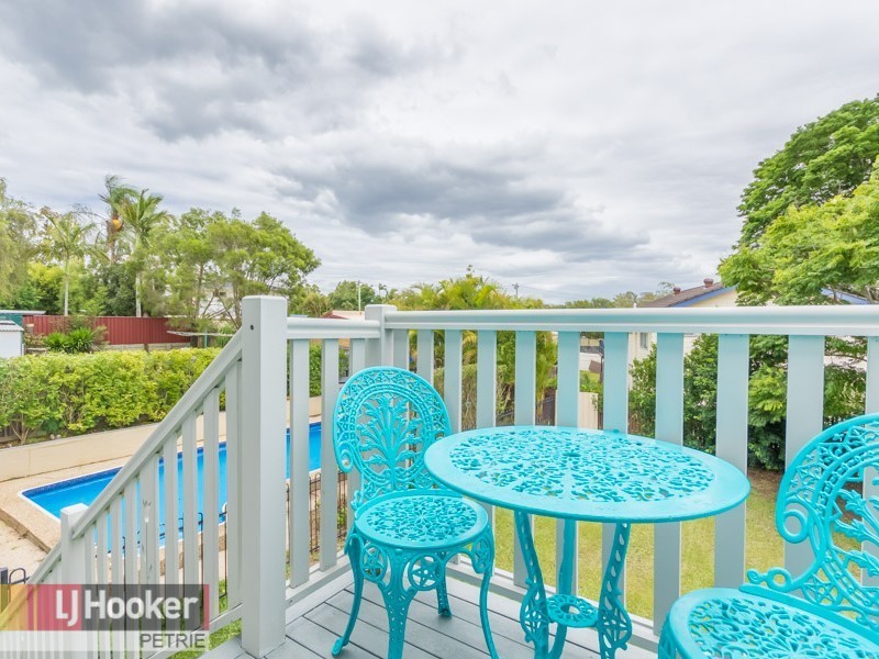 9 Rennes Avenue, Petrie QLD 4502