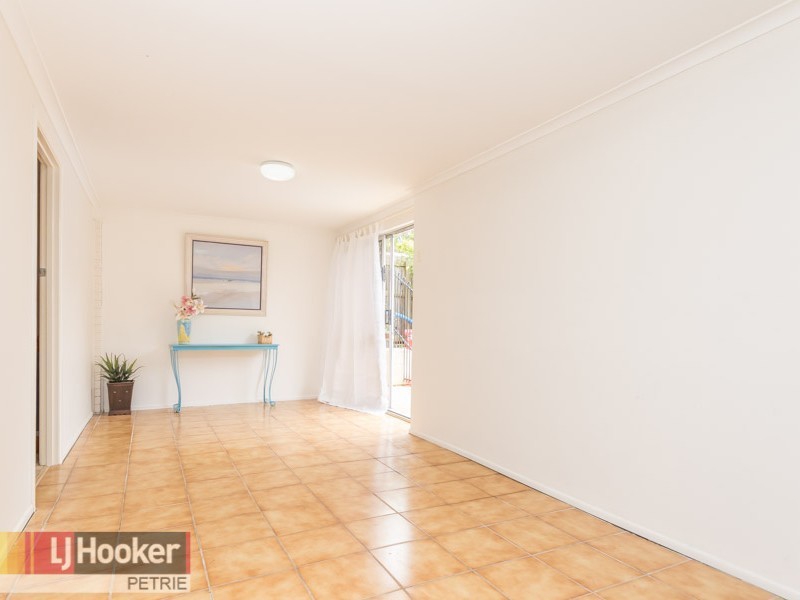 9 Rennes Avenue, Petrie QLD 4502