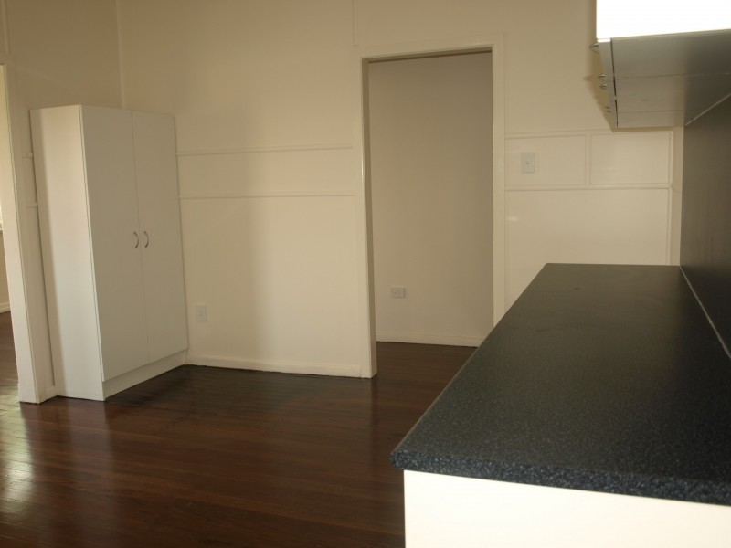 14 Dayboro Road, Petrie QLD 4502