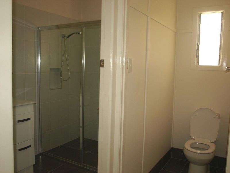 14 Dayboro Road, Petrie QLD 4502