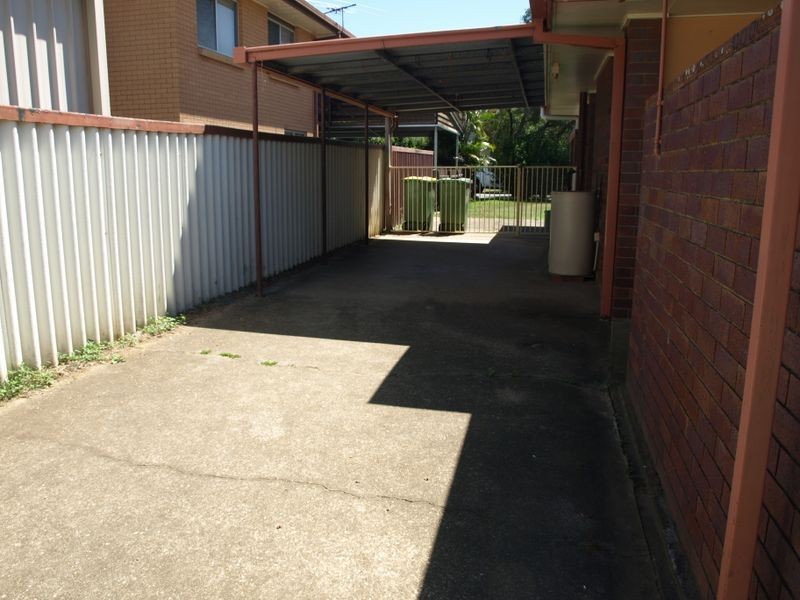 16 Maurice Street, Kallangur QLD 4503