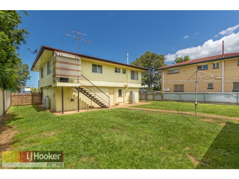 18 Sparkes Road, Bray Park QLD 4500