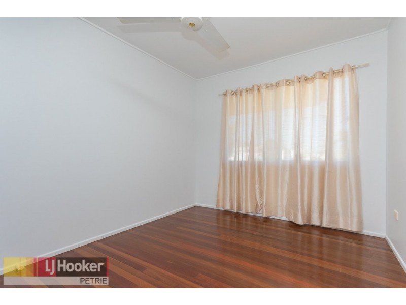 18 Sparkes Road, Bray Park QLD 4500