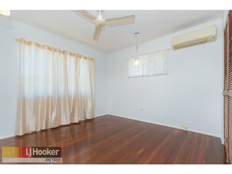 18 Sparkes Road, Bray Park QLD 4500