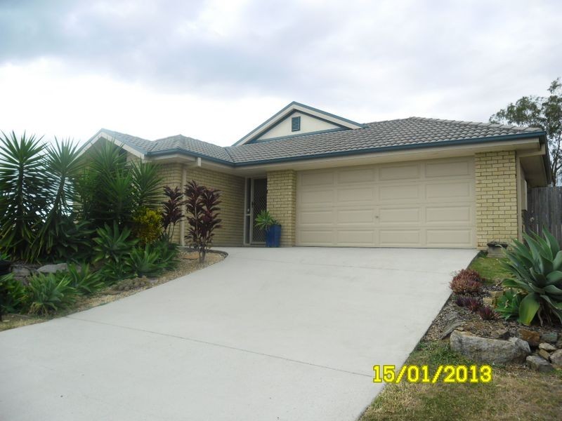 1 Tudor Close, Petrie QLD 4502