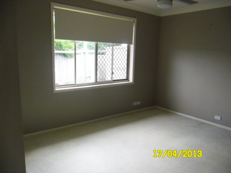 1 Tudor Close, Petrie QLD 4502