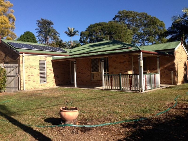 2 Verdon Court, Petrie QLD 4502