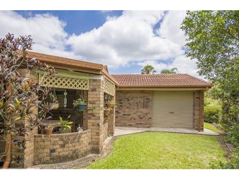 5 Julius Court, Petrie QLD 4502