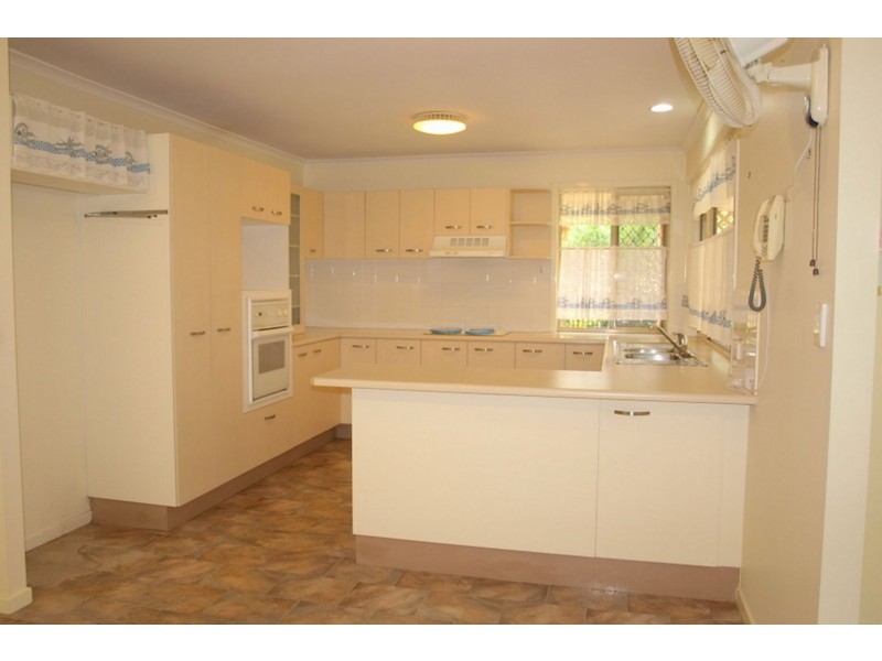 5 Julius Court, Petrie QLD 4502