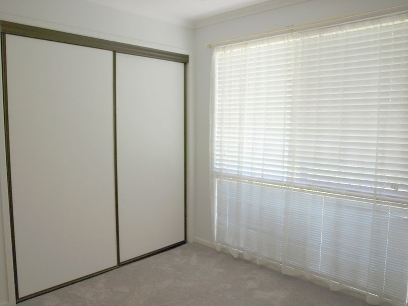 5 Julius Court, Petrie QLD 4502