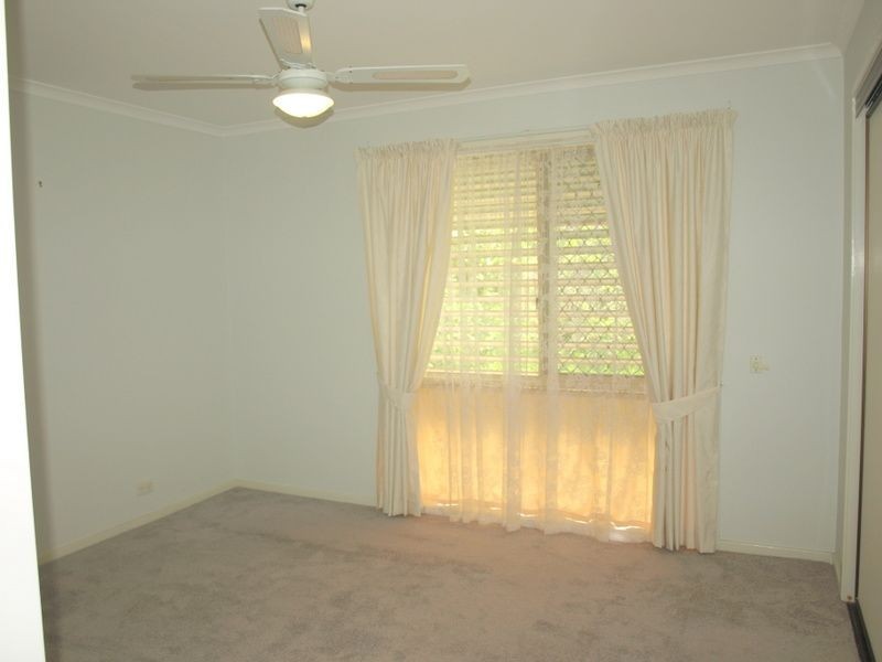 5 Julius Court, Petrie QLD 4502