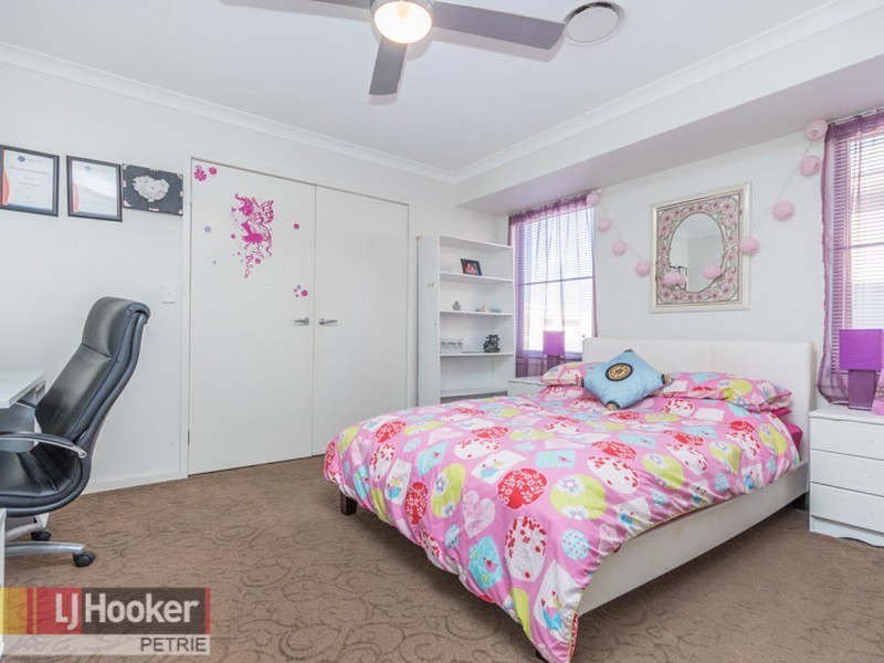 1 Lionheart Crescent, Newport QLD 4020