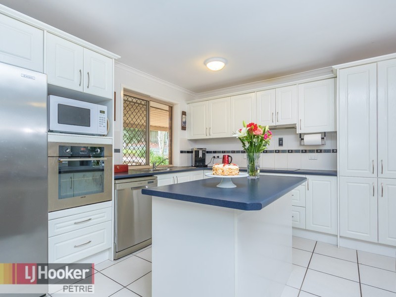 7 Camion Court, Petrie QLD 4502