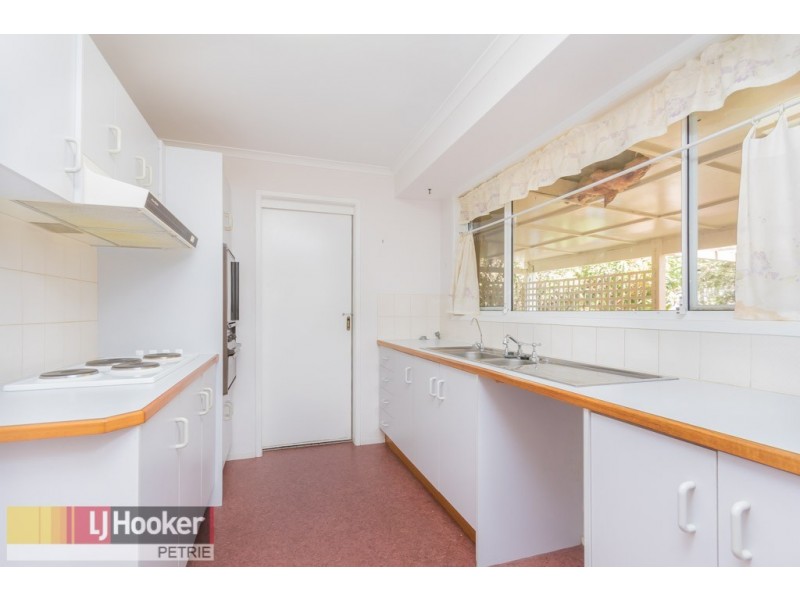 13 Oleron Terrace, Petrie QLD 4502