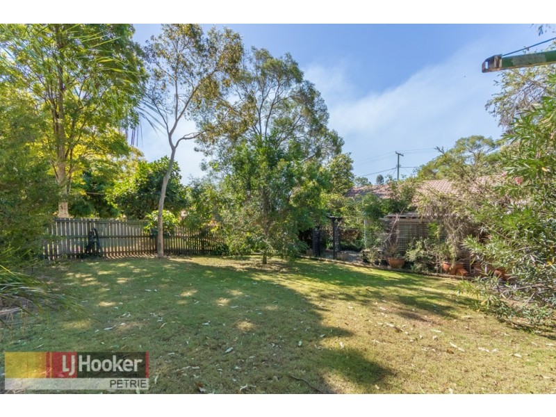 13 Oleron Terrace, Petrie QLD 4502