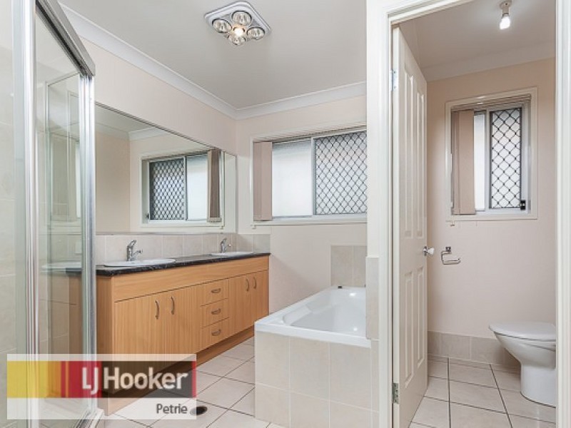 3 Tenzing Court, Warner QLD 4500