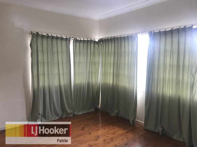 10 O’loan Street, Petrie QLD 4502