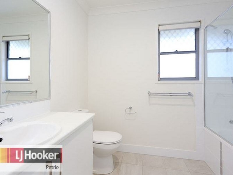 26/17 Armstrong St, Petrie QLD 4502