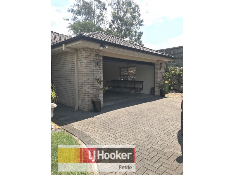 11 Ashford Circuit, Petrie QLD 4502