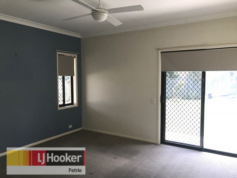 11 Ashford Circuit, Petrie QLD 4502