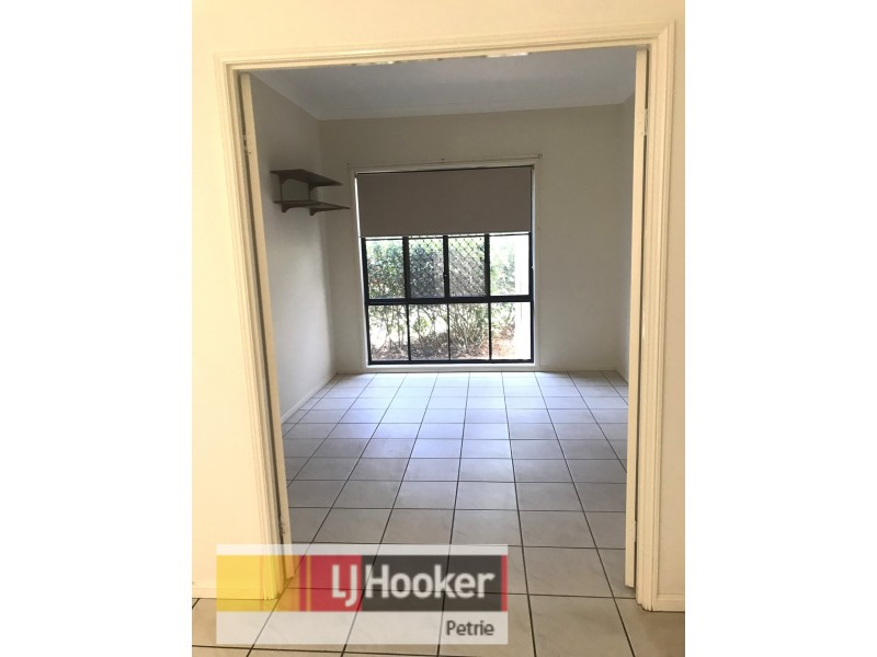 11 Ashford Circuit, Petrie QLD 4502